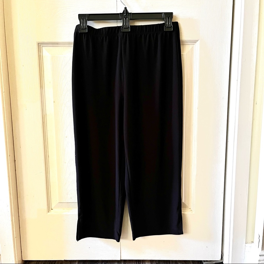 NWOT • Jet Black Capris by Classic Editions.
